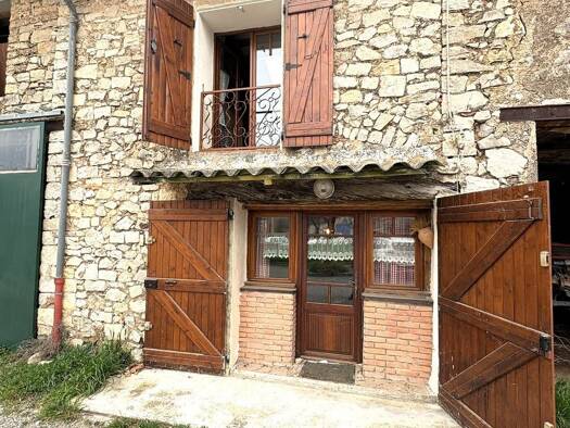 Maison à vendre 133 000 € 3 pièces 1 chambre 74 m² Saint-Julien 83560