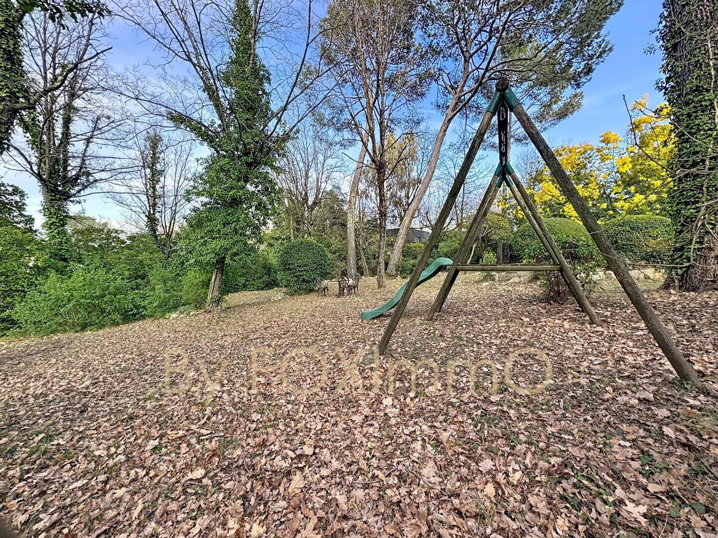 Maison 5 pièces 134 m² · à Valbonne · 134 m² · 980 000 €
