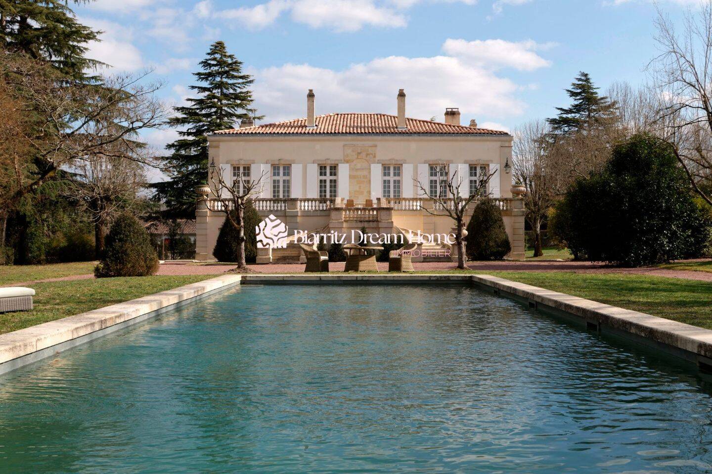 Maison 14 pièces 435 m² · à Camblanes-Et-Meynac · 435 m² · 2 045 000 €