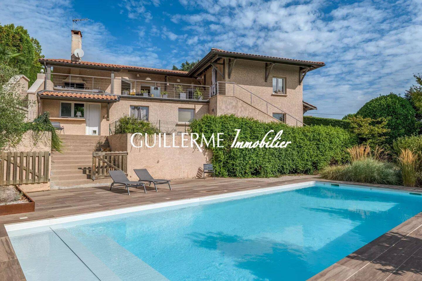 Maison 6 pièces 215 m² · à Fleurieux-sur-l'Arbresle · 214,8 m² · 798 000 €