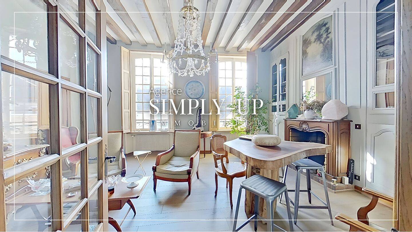 Maison 11 pièces 320 m² · à Sens · 320 m² · 714 000 €