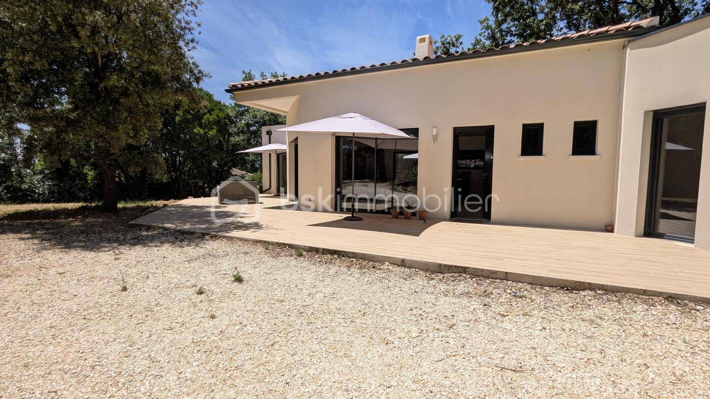 Maison 5 pièces 129 m² · à Viols-en-Laval · 129 m² · 595 000 €