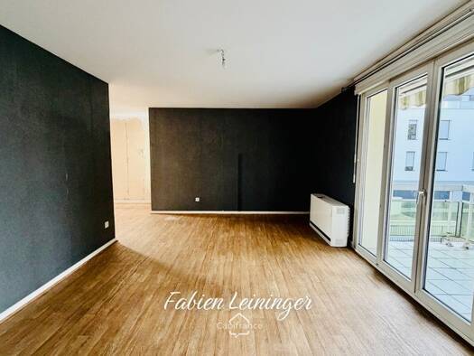 Appartement à vendre 325 000 € 5 pièces 3 chambres 98 m² Étage 2/3 Annexe Bischheim 67800