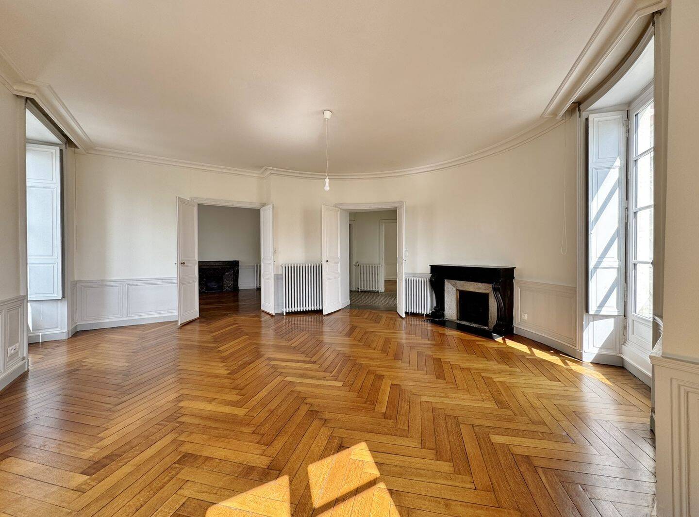 Appartement 5 pièces 156 m² · à Nantes · 156,4 m² · 2 110 €/mois