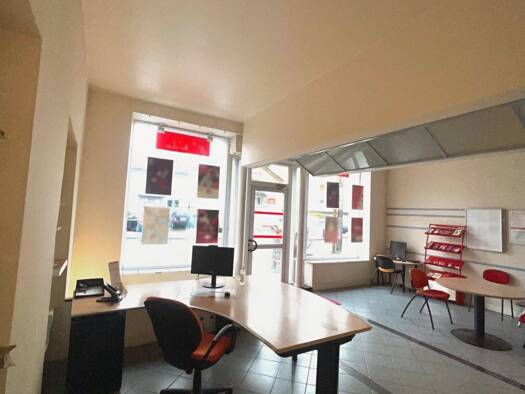 Local commercial à vendre 159 600 € 154 m² de surface de vente Nord Ouest Longwy 54400