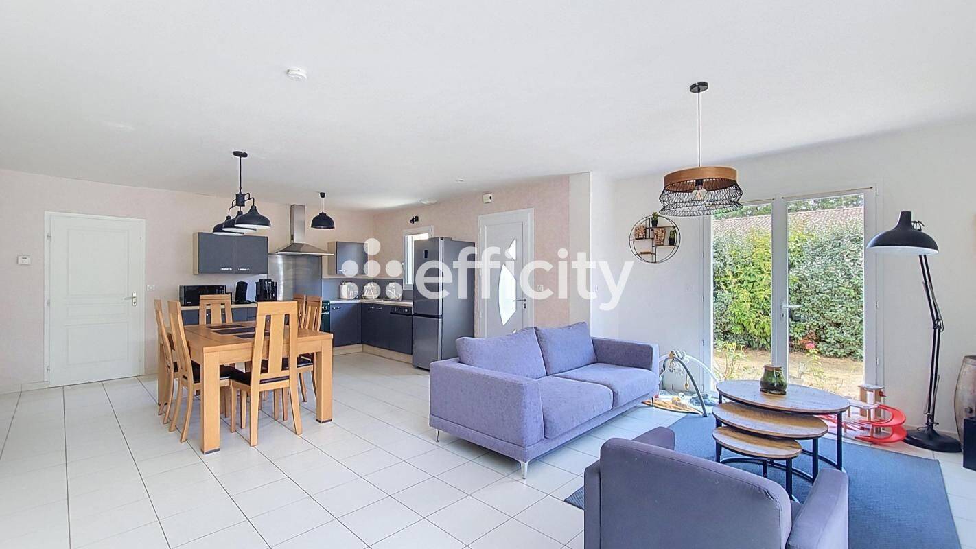 Maison 3 pièces 77 m² · à La Roche-sur-Yon · 77 m² · 219 900 €