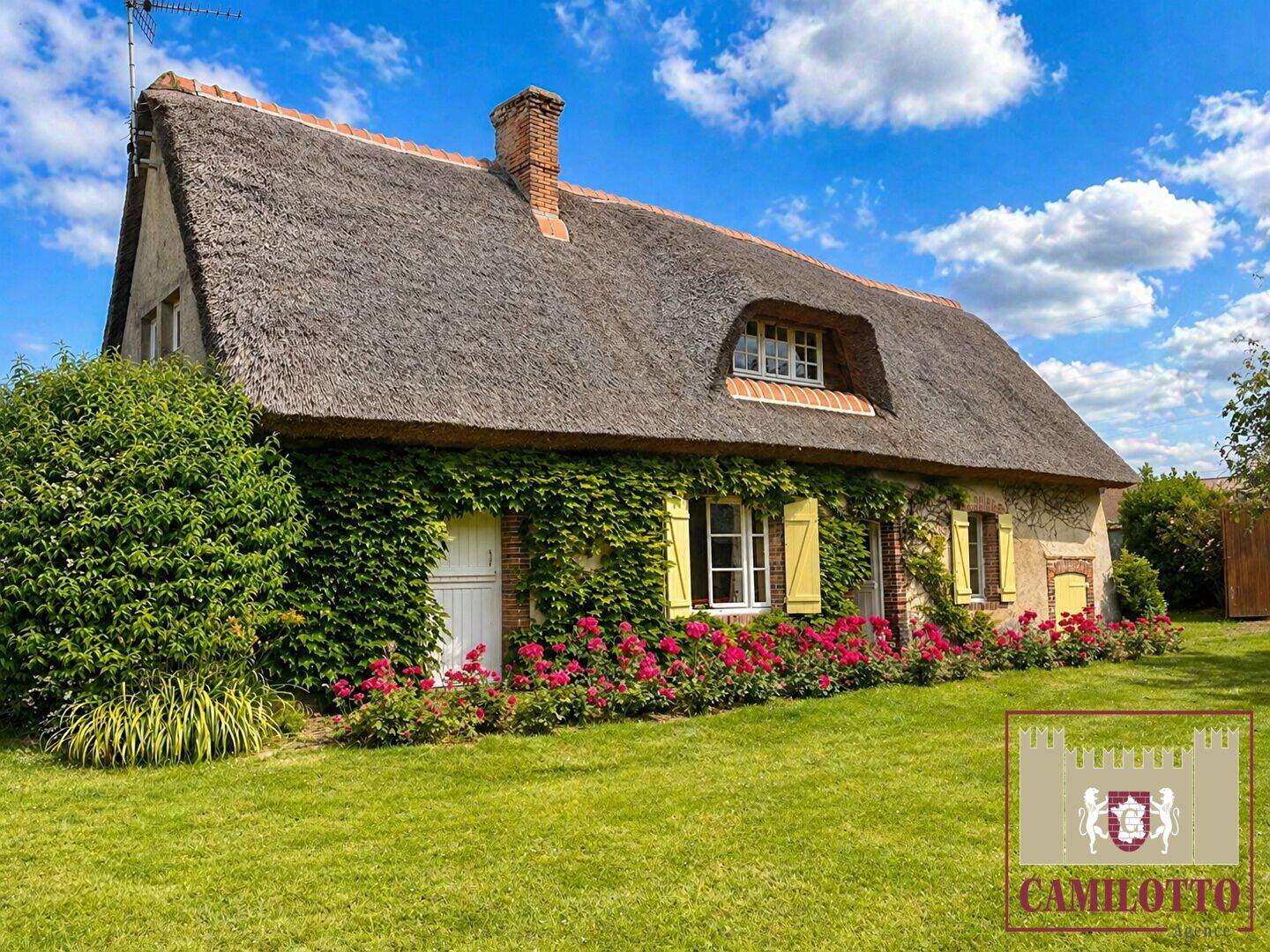 Maison 5 pièces 115 m² · à Nogent-le-Roi · 115 m² · 254 000 €