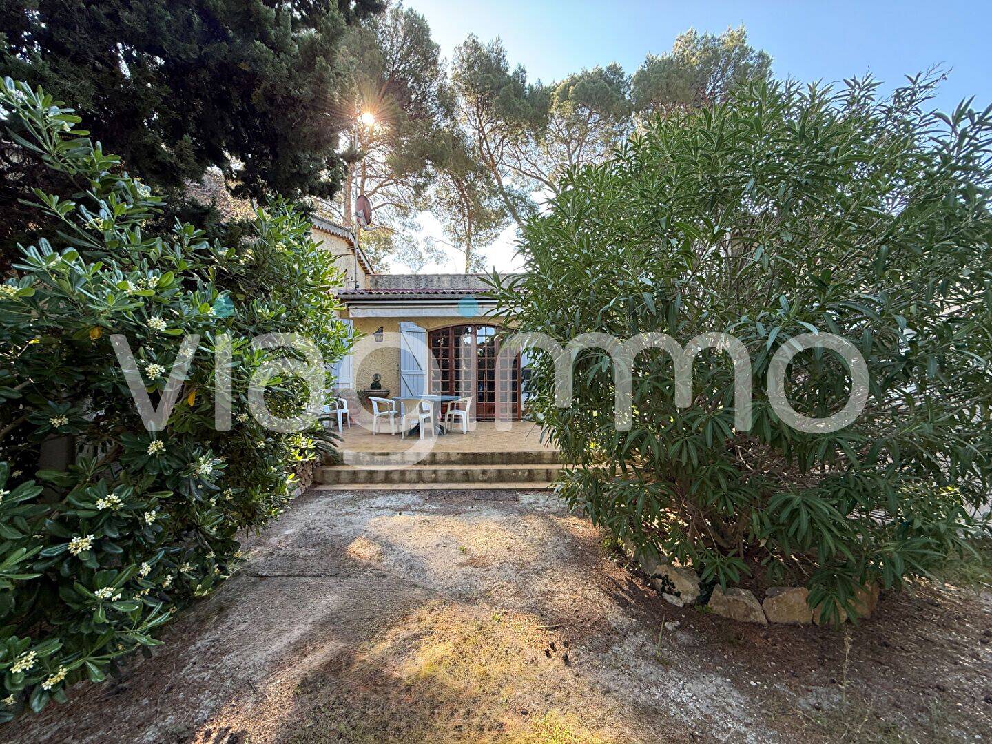 Maison 5 pièces 190 m² · à Sanary-sur-Mer · 190 m² · 200 000 €