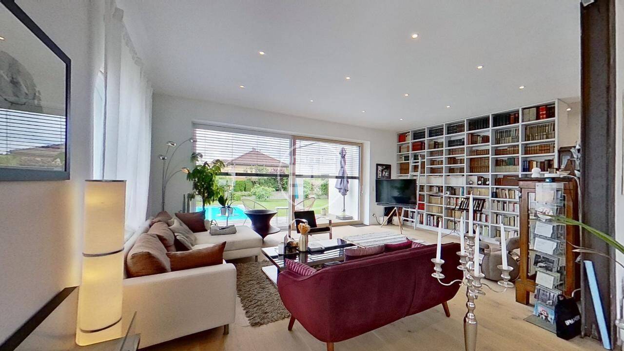 Maison 8 pièces 308 m² · à Saint-Louis · 308 m² · 1 390 000 €