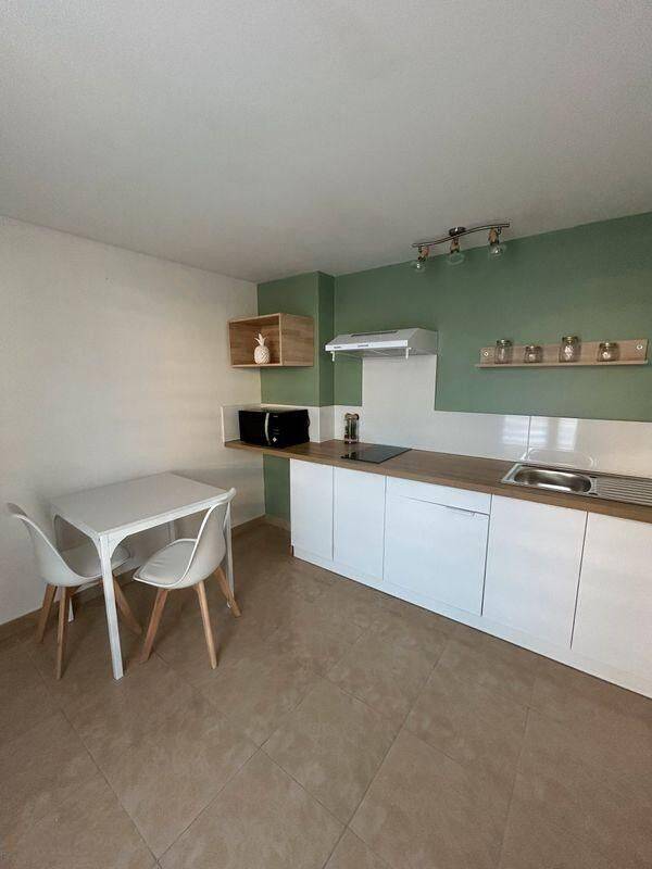 Appartement 2 pièces 32 m² · à Annecy · 32 m² · 810 €