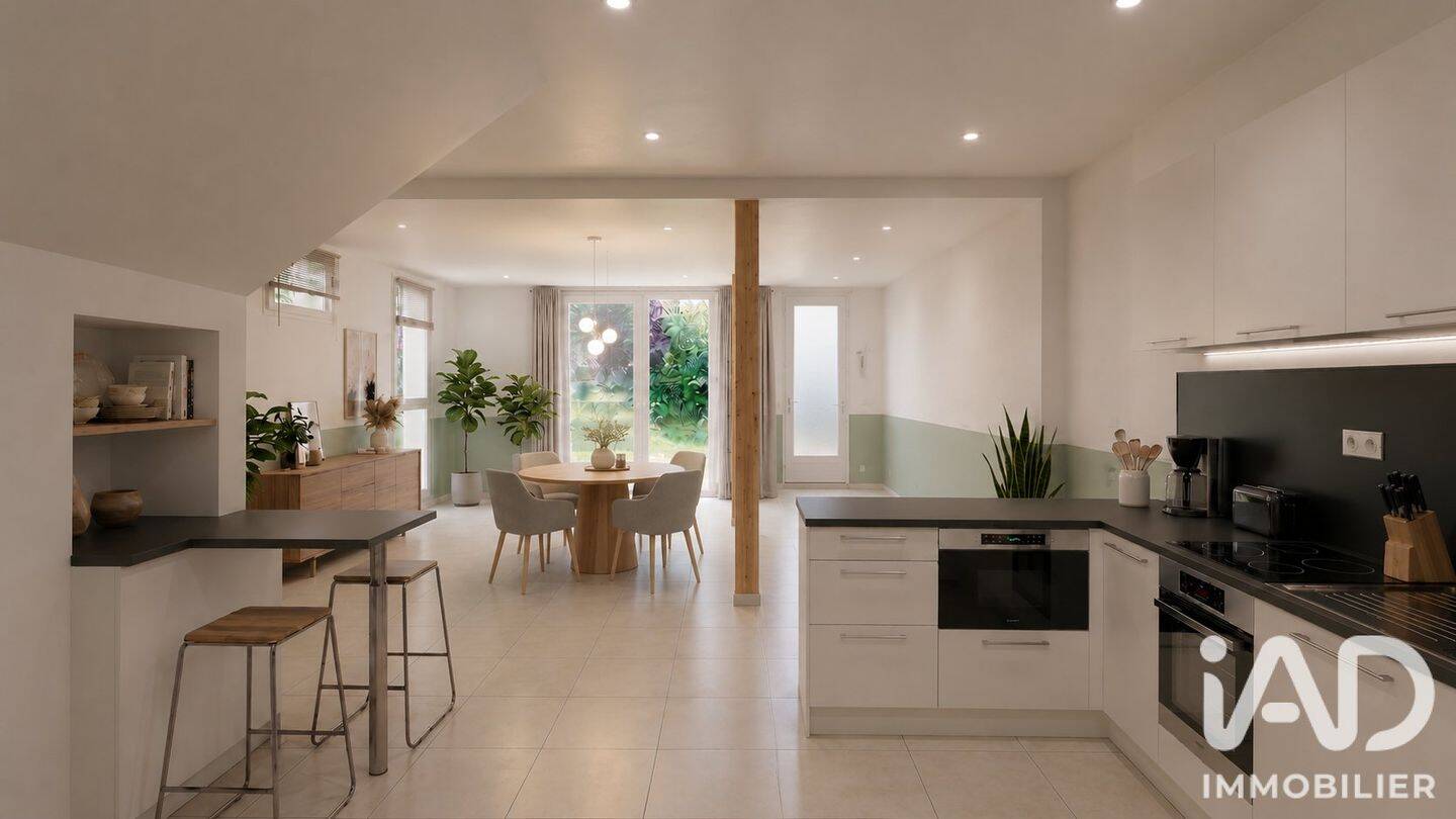 Appartement 4 pièces 105 m² · à Vers-sur-Selle · 105 m² · 875 €