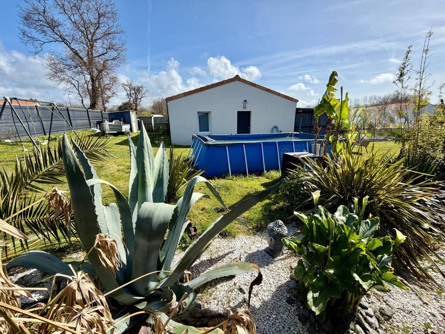 Maison 3 pièces 70 m² · à Landevieille · 70 m² · 255 000 €