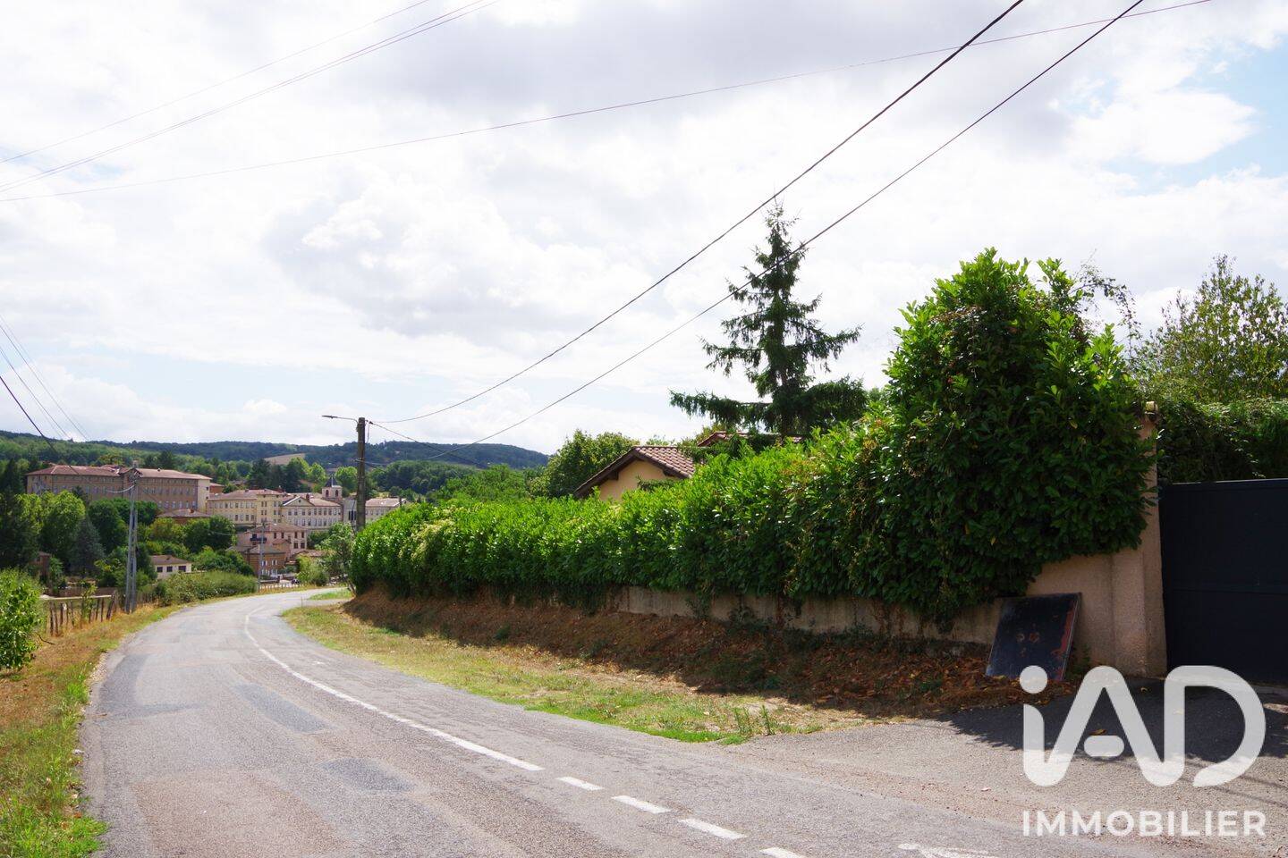 Terrain de 570 m² à Alix - photo 2