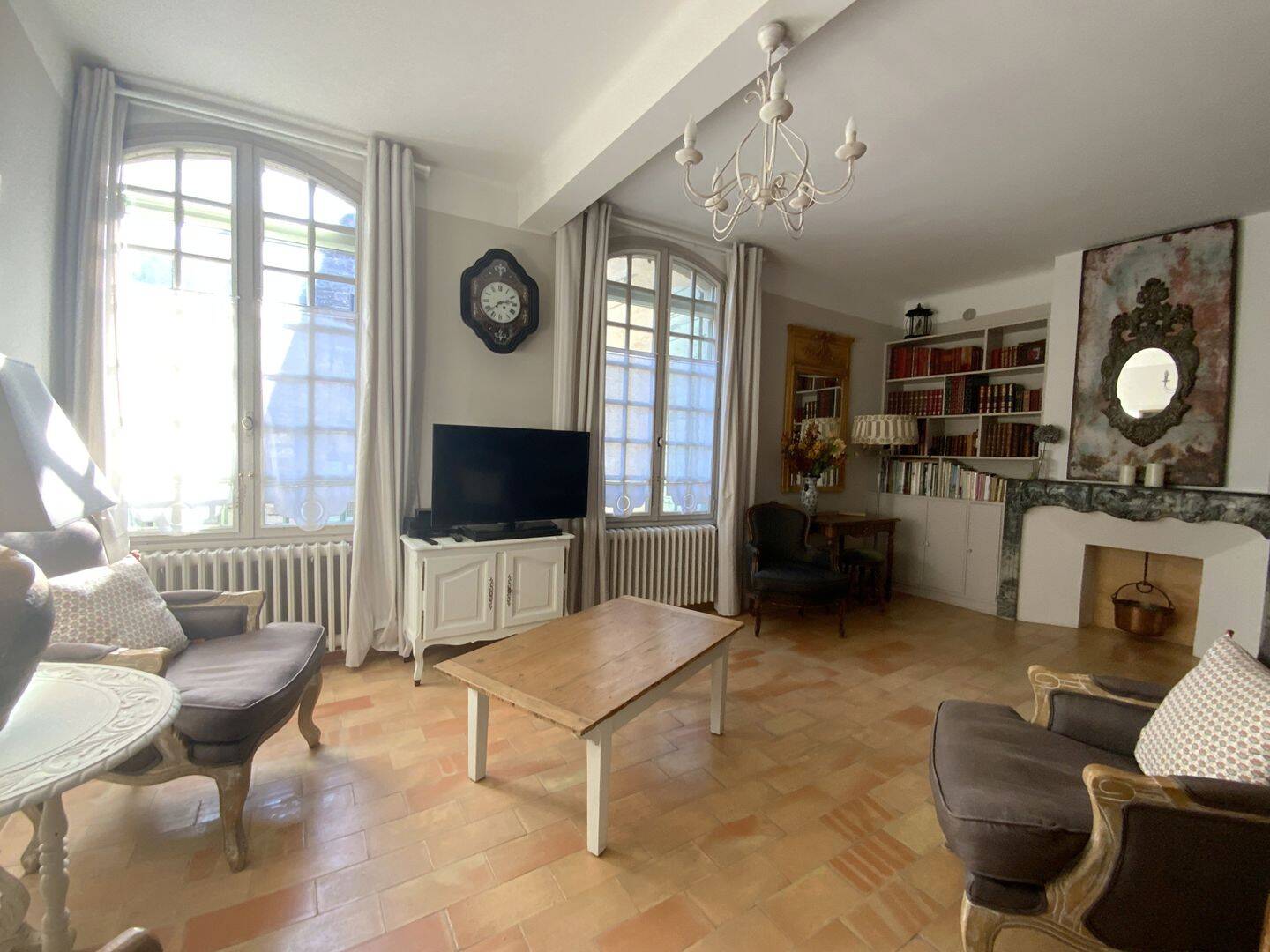 Appartement 2 pièces 79 m² · à Uzès · 79 m² · 350 000 €