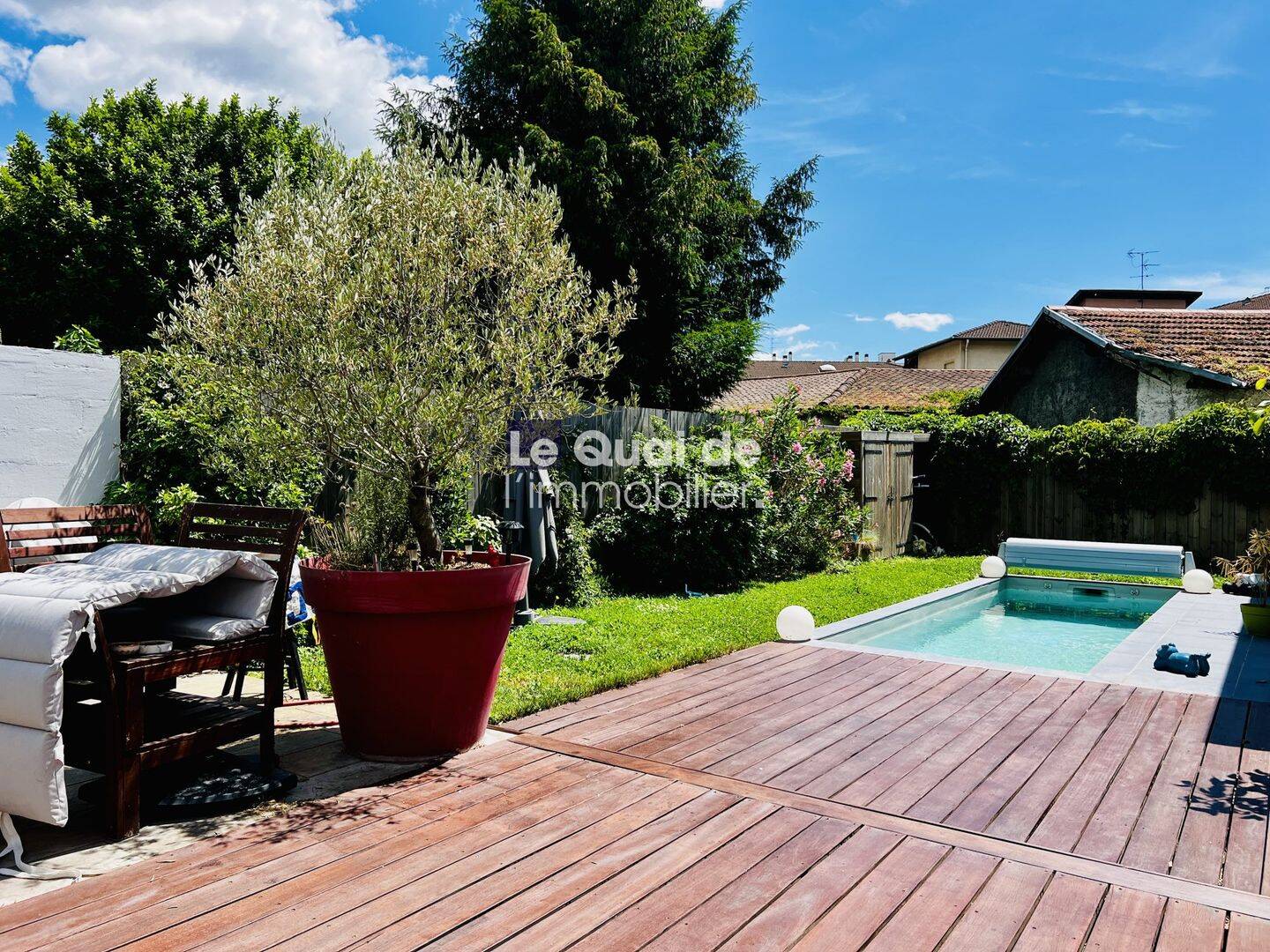 A LOUER une maison de 5 pièces récente et meublé (111 m²) av — 17