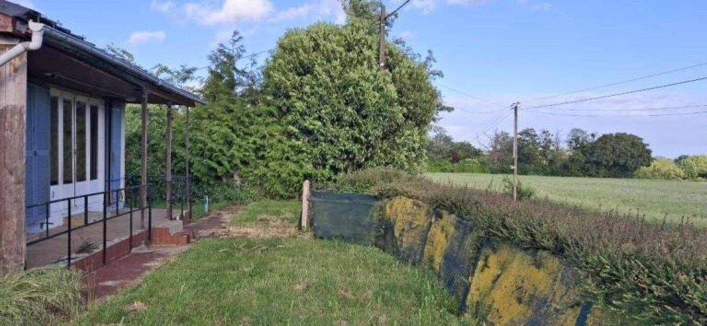 Maison 2 pièces 35 m² · à Auvers-sous-Montfaucon · 35 m² · 44 000 €