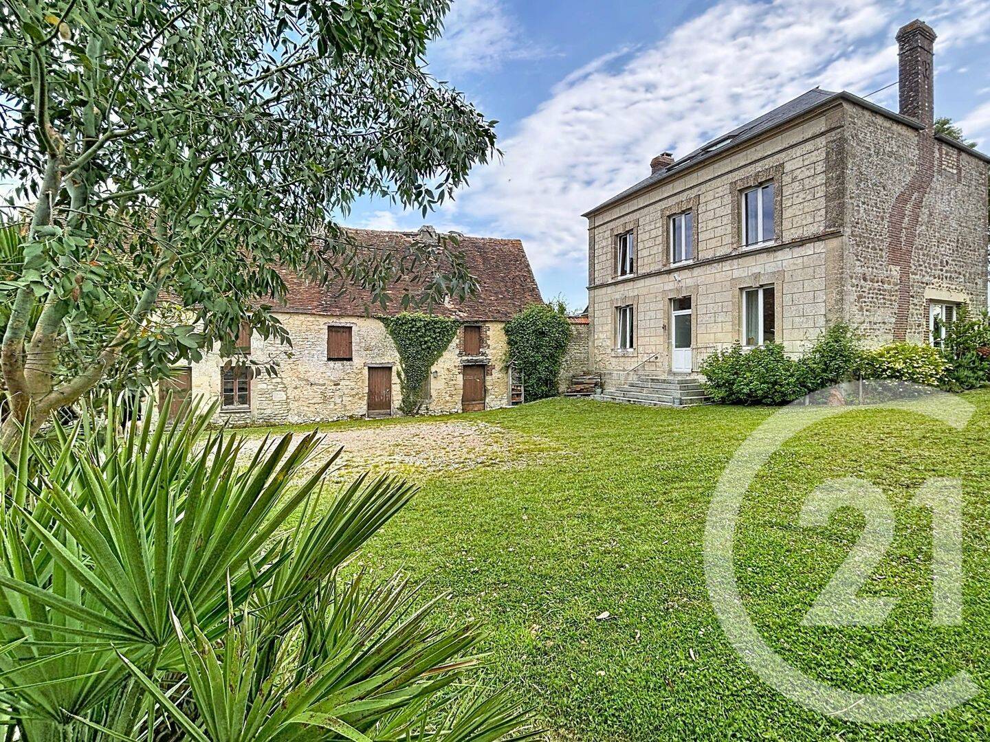 Maison 7 pièces 146 m² · à Argentan · 146 m² · 271 000 €