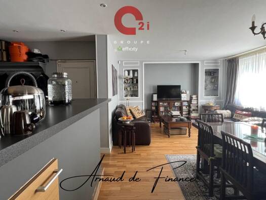 Appartement à vendre 285 000 € 4 pièces 3 chambres 83 m² Étage 1/3 La Châtaigneraie-La Feuillaume Sud La Celle-Saint-Cloud 78170