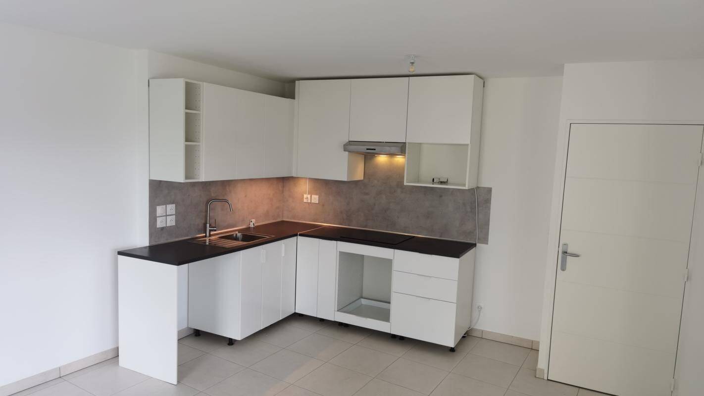 Appartement 3 pièces 66 m² · à Francheville · 66 m² · 998 €