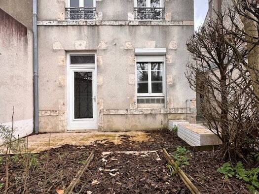 Maison à vendre 370 000 € 4 pièces 3 chambres 157 m² Orléans 45000