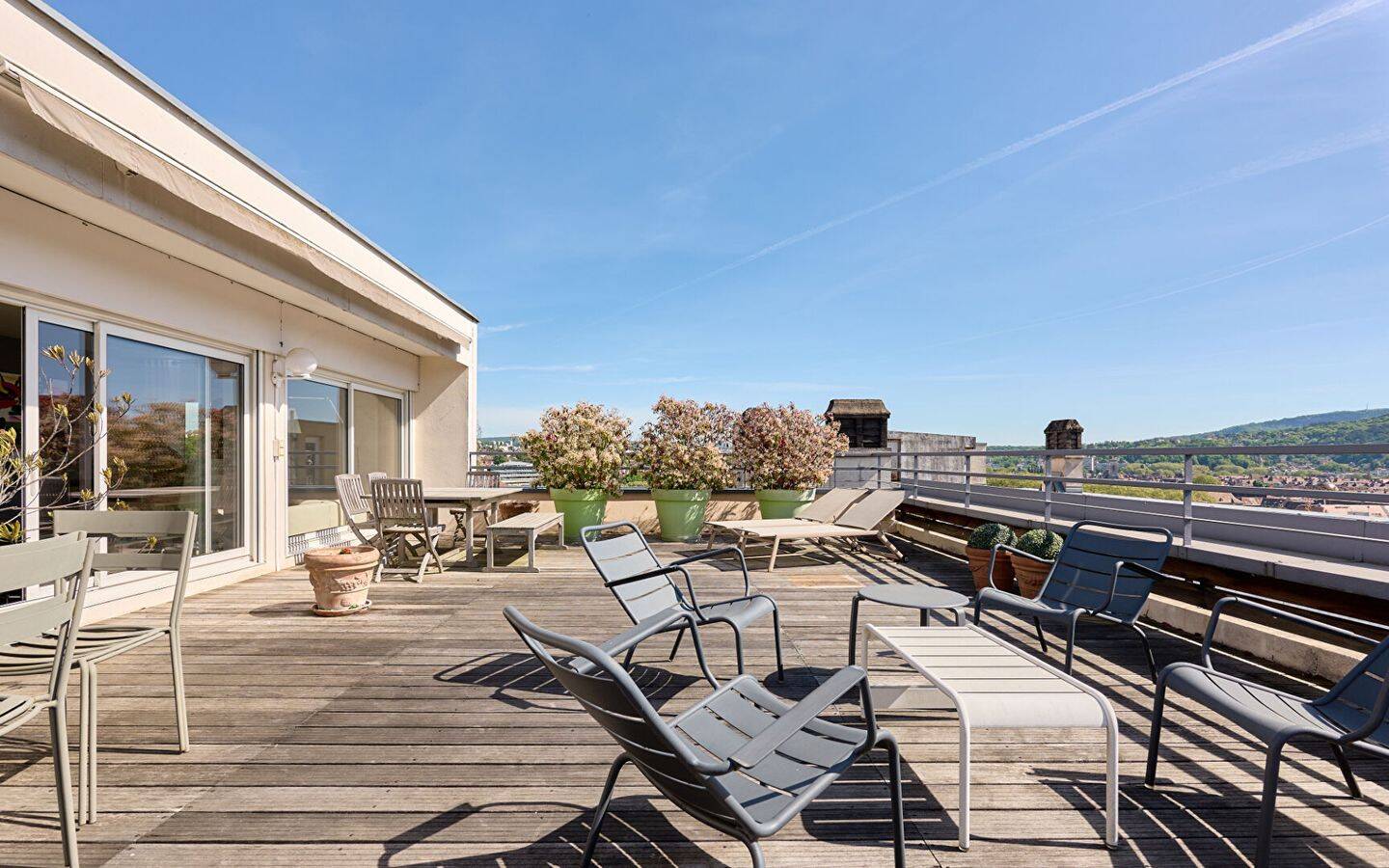 Appartement 5 pièces 153 m² · à Besançon · 153,3 m² · 550 000 €