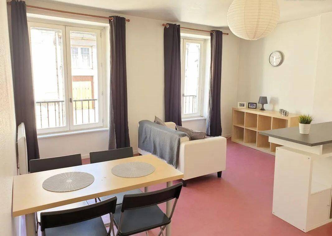 Appartement 2 pièces 45 m² · à Saint-Étienne · 45 m² · 495 €