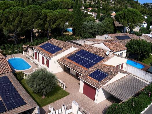 Maison de plain-pied à vendre 299 000 € 4 pièces 3 chambres 90,3 m² 486 m² de terrain Rochefort-du-Gard 30650