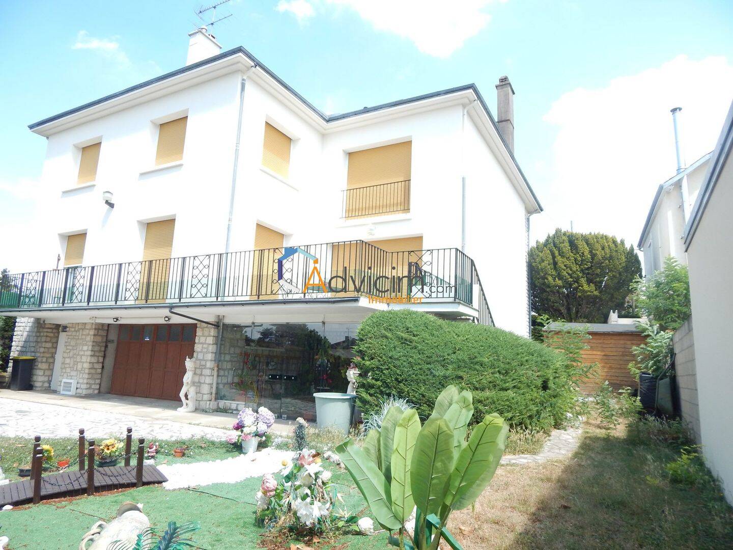 Maison 11 pièces 298 m² · à Amilly · 298 m² · 496 900 €
