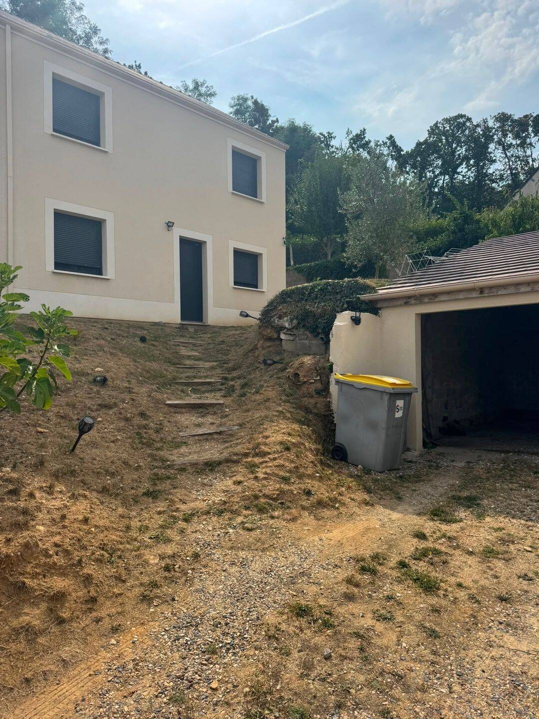 Maison 5 pièces 100 m² · à Vernouillet · 100 m² · 385 000 €