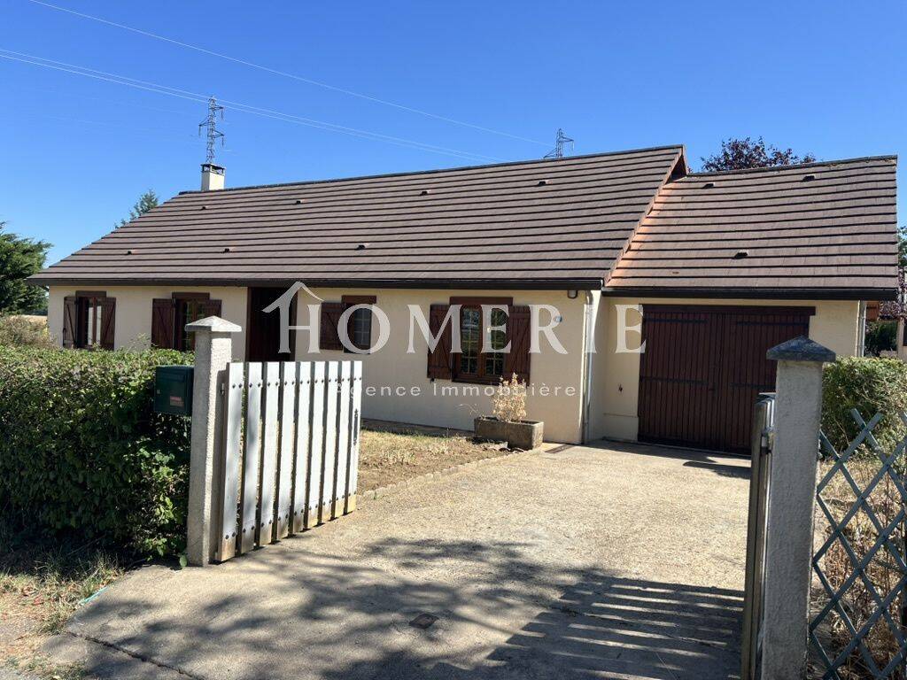 Maison 4 pièces 115 m² · à Sury-en-Vaux · 114,6 m² · 130 000 €