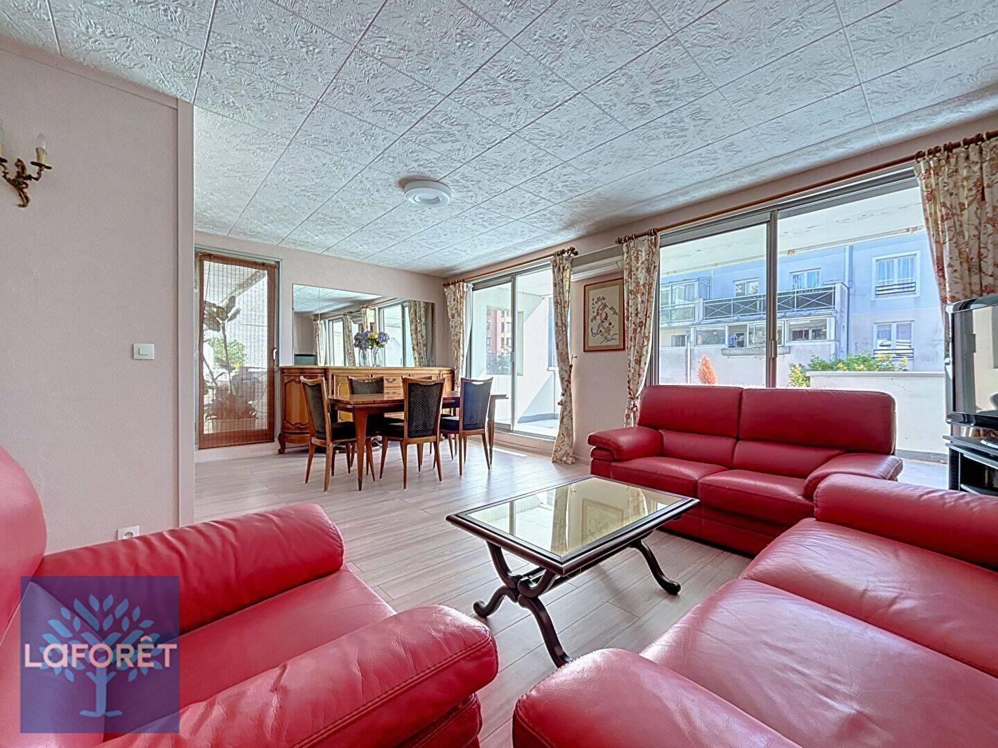 Appartement 4 pièces 99 m² · à Champs-sur-Marne · 99 m² · 269 000 €
