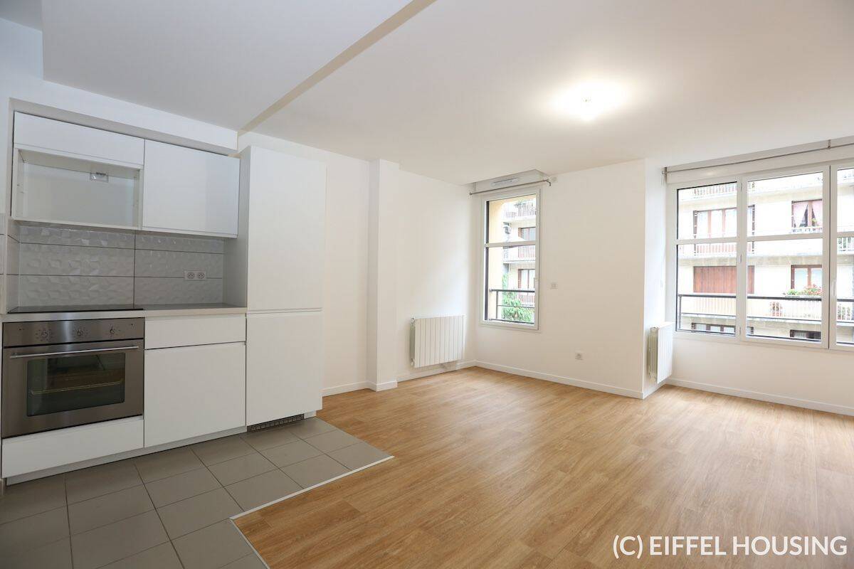 Appartement 2 pièces 45 m² · à Paris 15ème Arrondissement · 45 m² · 1 590 €/mois