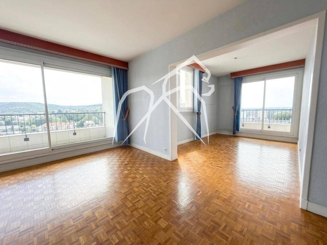 Appartement 5 pièces 90 m² · à Maromme · 90 m² · 134 000 €