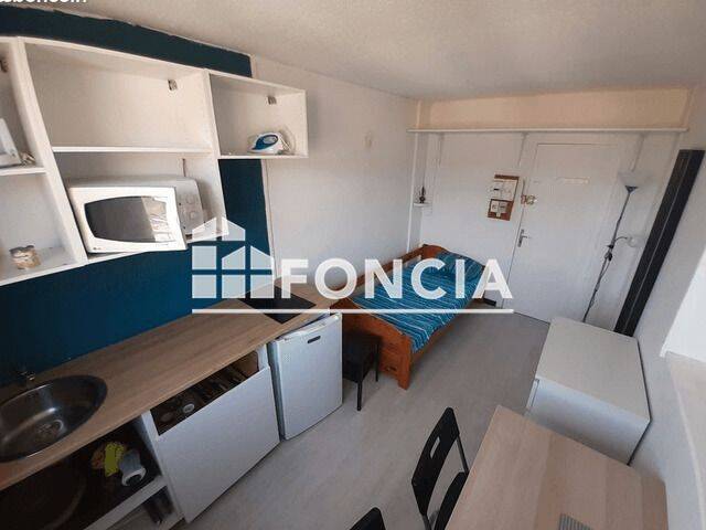 Appartement 1 pièce 10 m² · à Grenoble · 9,9 m² · 312 €