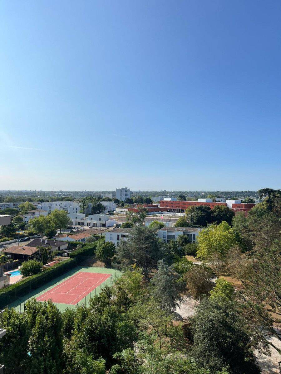 Appartement 4 pièces 83 m² · à Blanquefort · 83 m² · 1 190 €