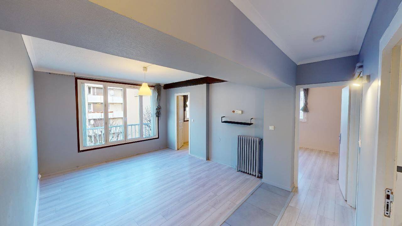 Appartement 4 pièces 62 m² · à Mantes-la-Jolie · 61,6 m² · 928 €/mois