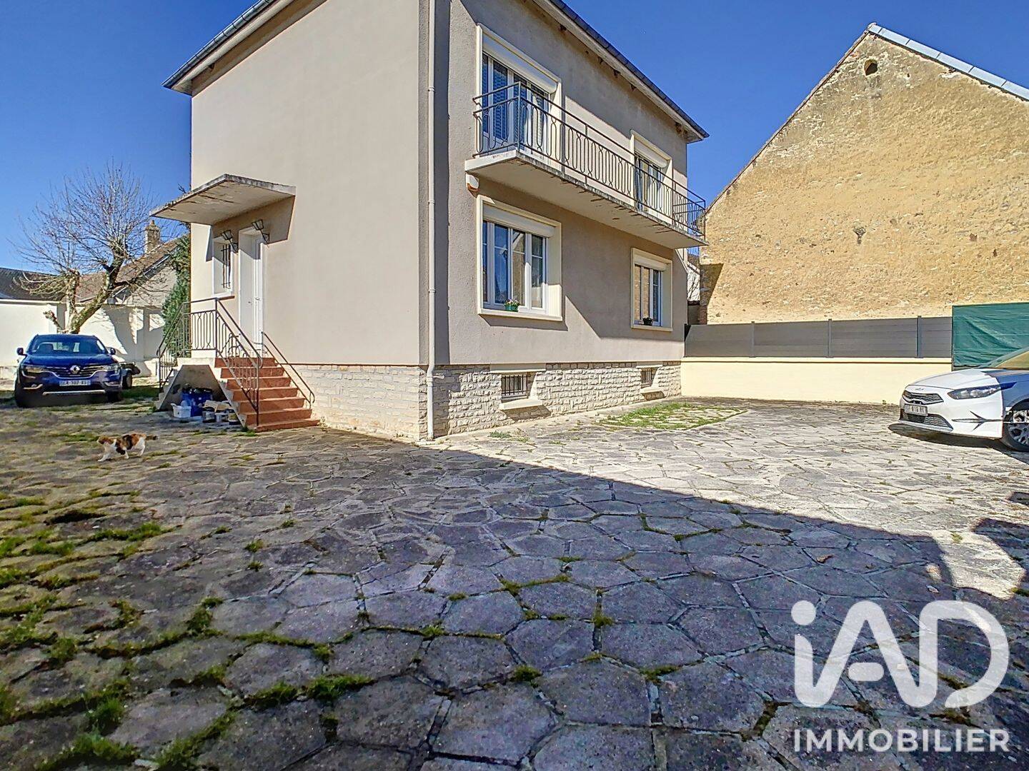 Maison 4 pièces 162 m² · à Barbonne-Fayel · 162 m² · 158 000 €
