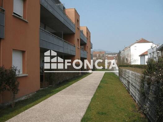 Appartement à louer 600 € 2 pièces 1 chambre 53,1 m² RDC/3 Jean-Jaurès-Petit-Banque Vesoul 70000