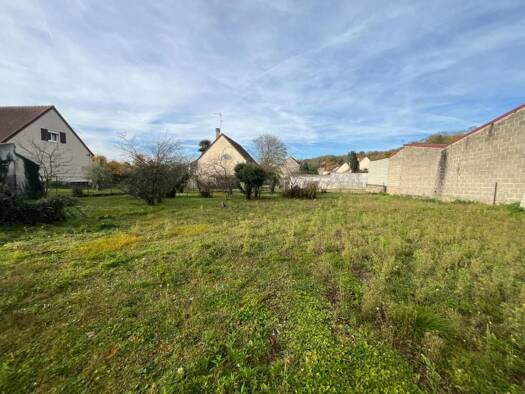Terrain constructible viabilisé à vendre 180 000 € 571 m² de terrain Auvers-sur-Oise 95430