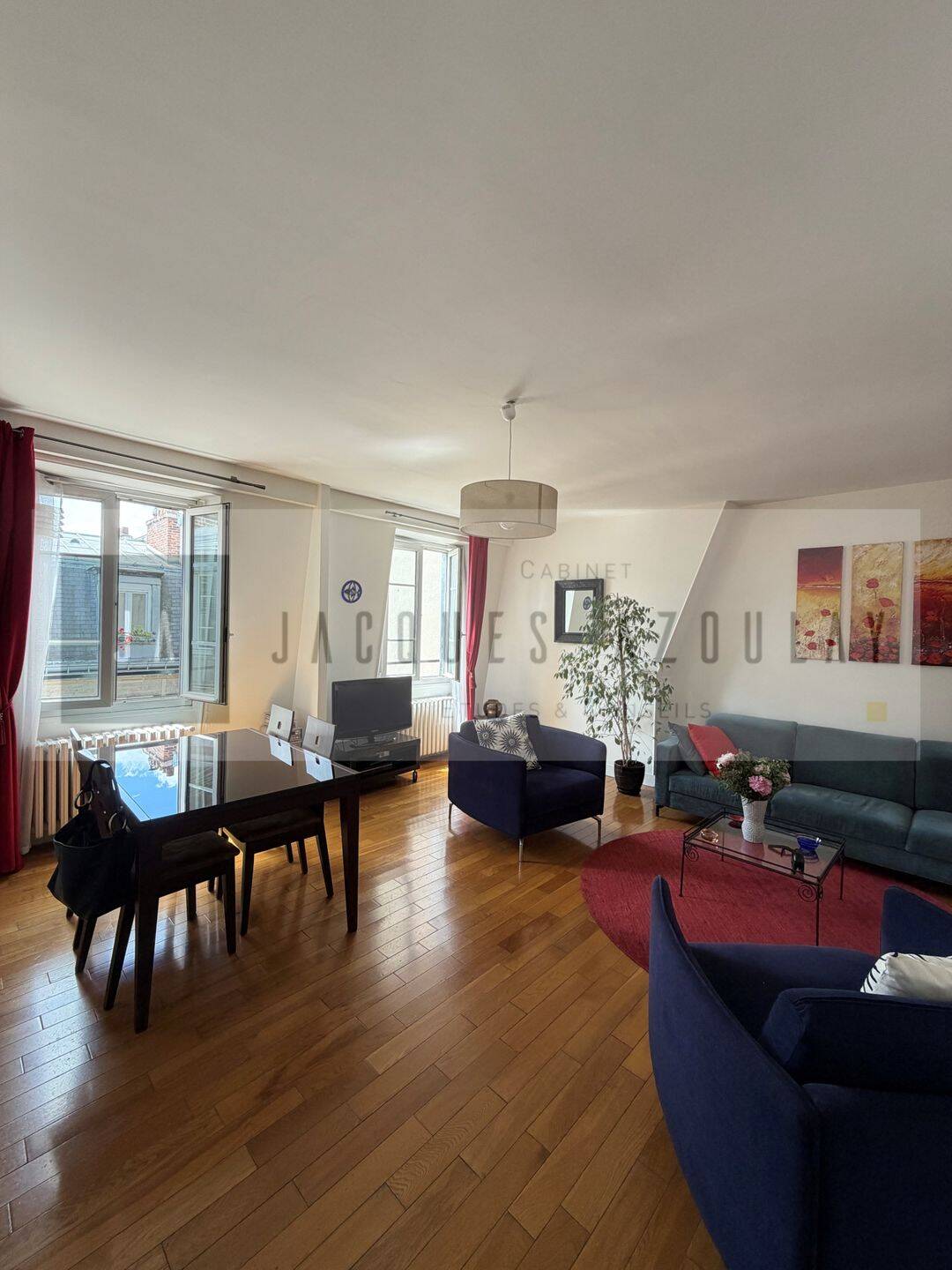 Appartement 3 pièces 71 m² · à Paris 10ème Arrondissement · 70,6 m² · 811 200 €