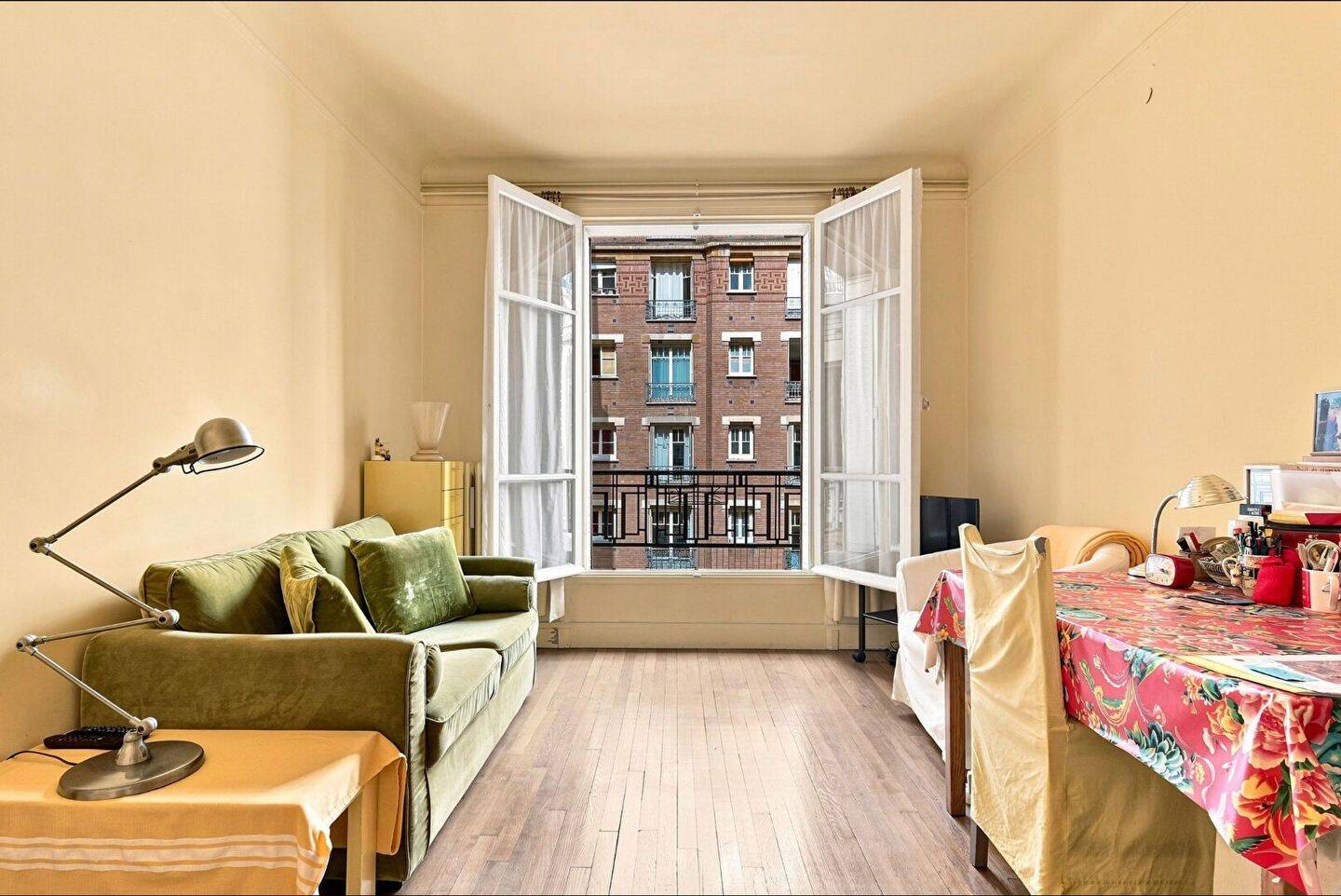 Appartement 2 pièces 42 m² · à Paris 15ème Arrondissement · 42 m² · 422 000 €