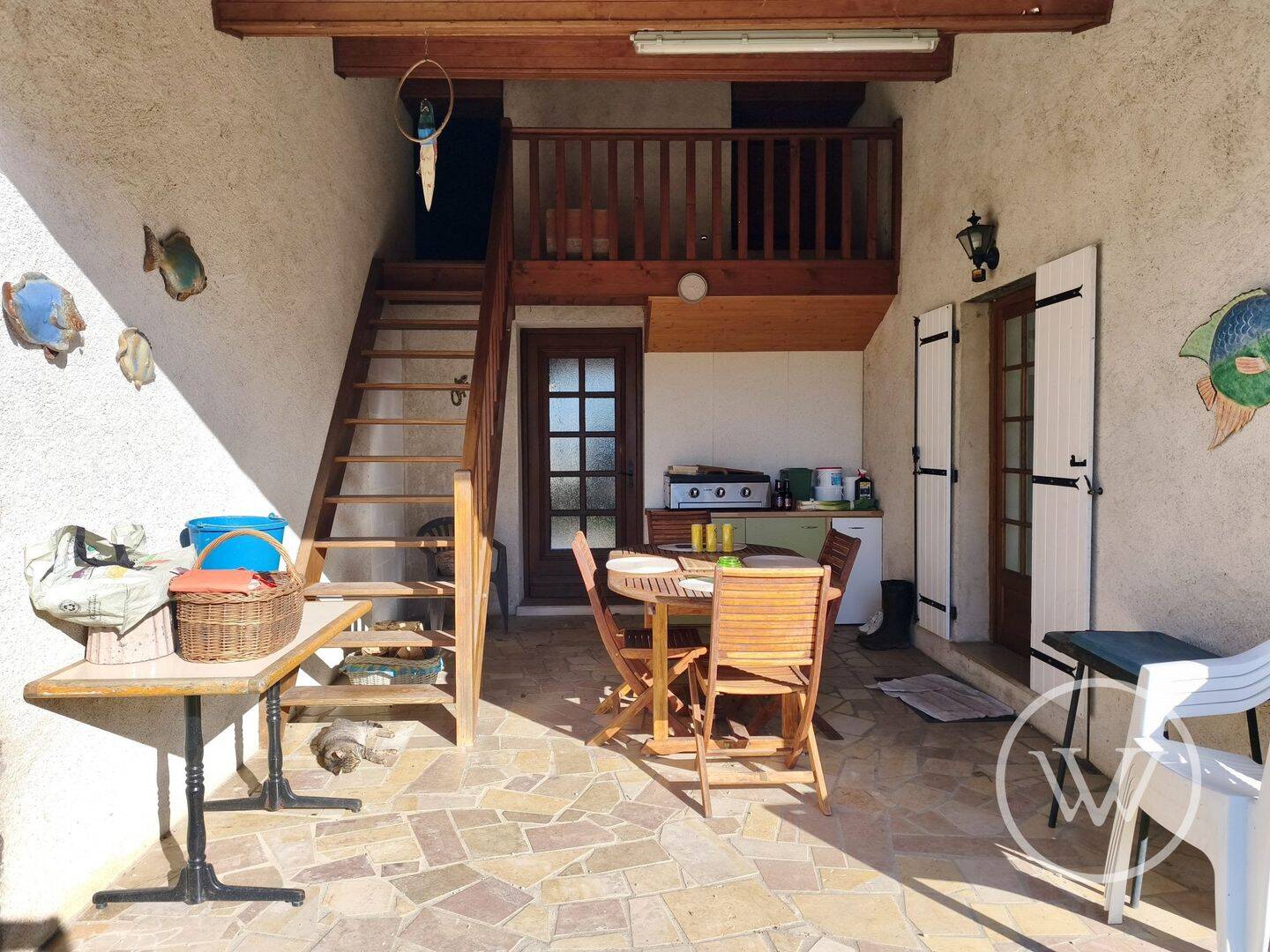 Maison 6 pièces 420 m² · à Bantanges · 420 m² · 340 000 €
