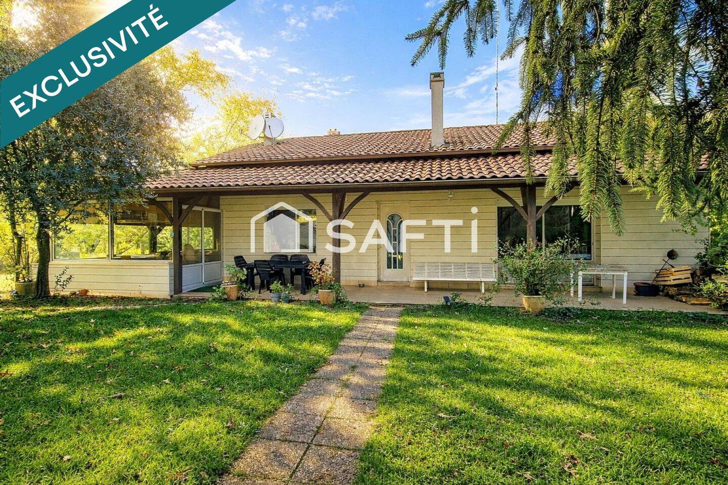 Maison 11 pièces 191 m² · à Monsempron-Libos · 191 m² · 225 000 €