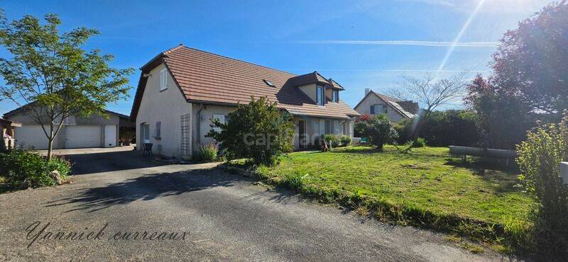 Maison 7 pièces 190 m² · à Abergement-la-Ronce · 190 m² · 289 900 €