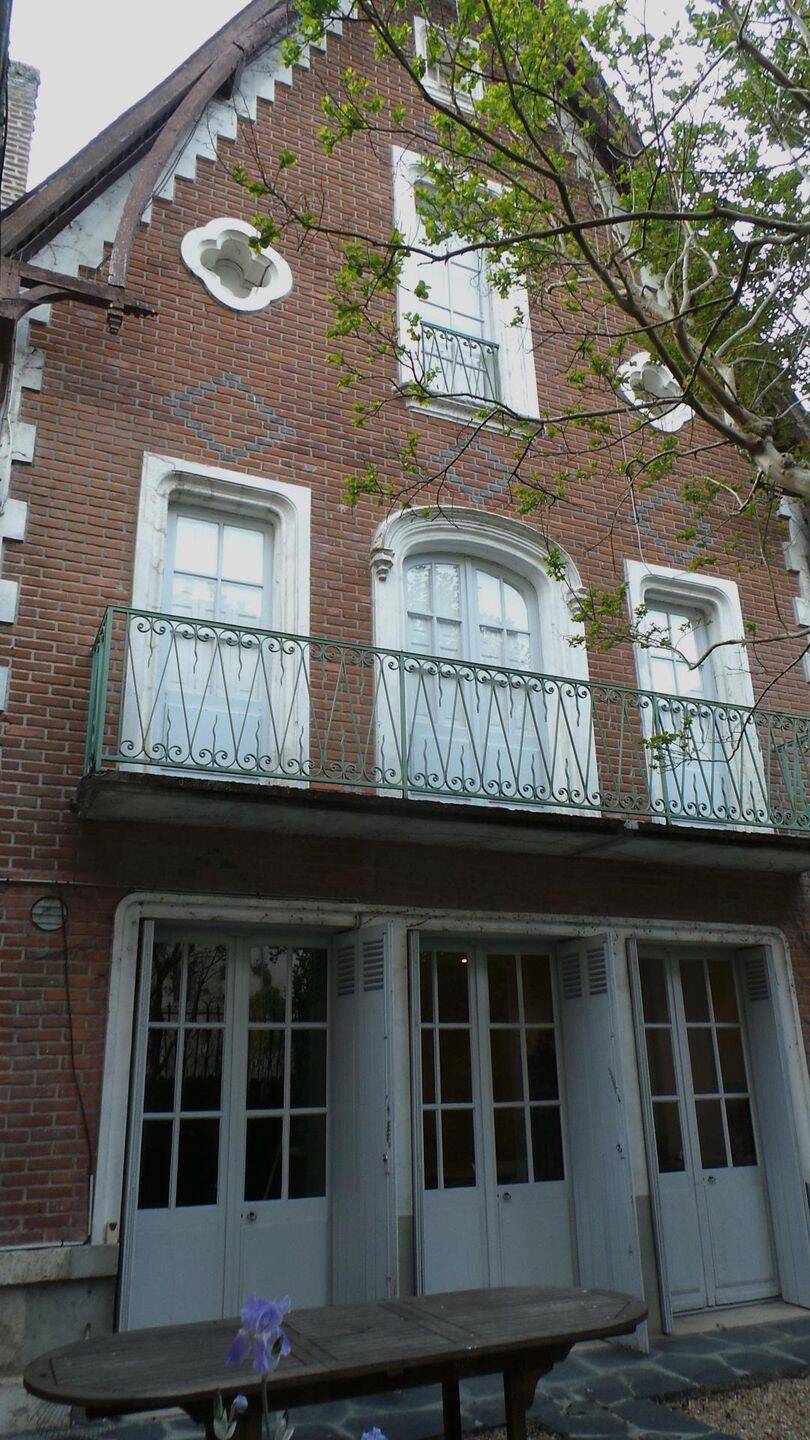 Maison 7 pièces 256 m² · à Amboise · 256 m² · 677 000 €