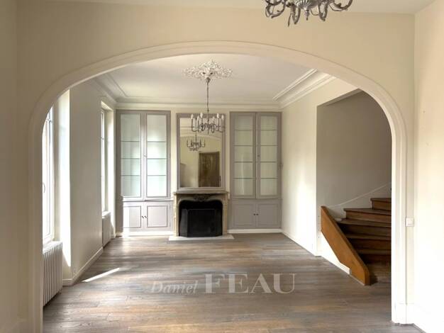 Maison à vendre 950 000 € 6 pièces 3 chambres 215 m² 308 m² de terrain Nord Chambourcy 78240