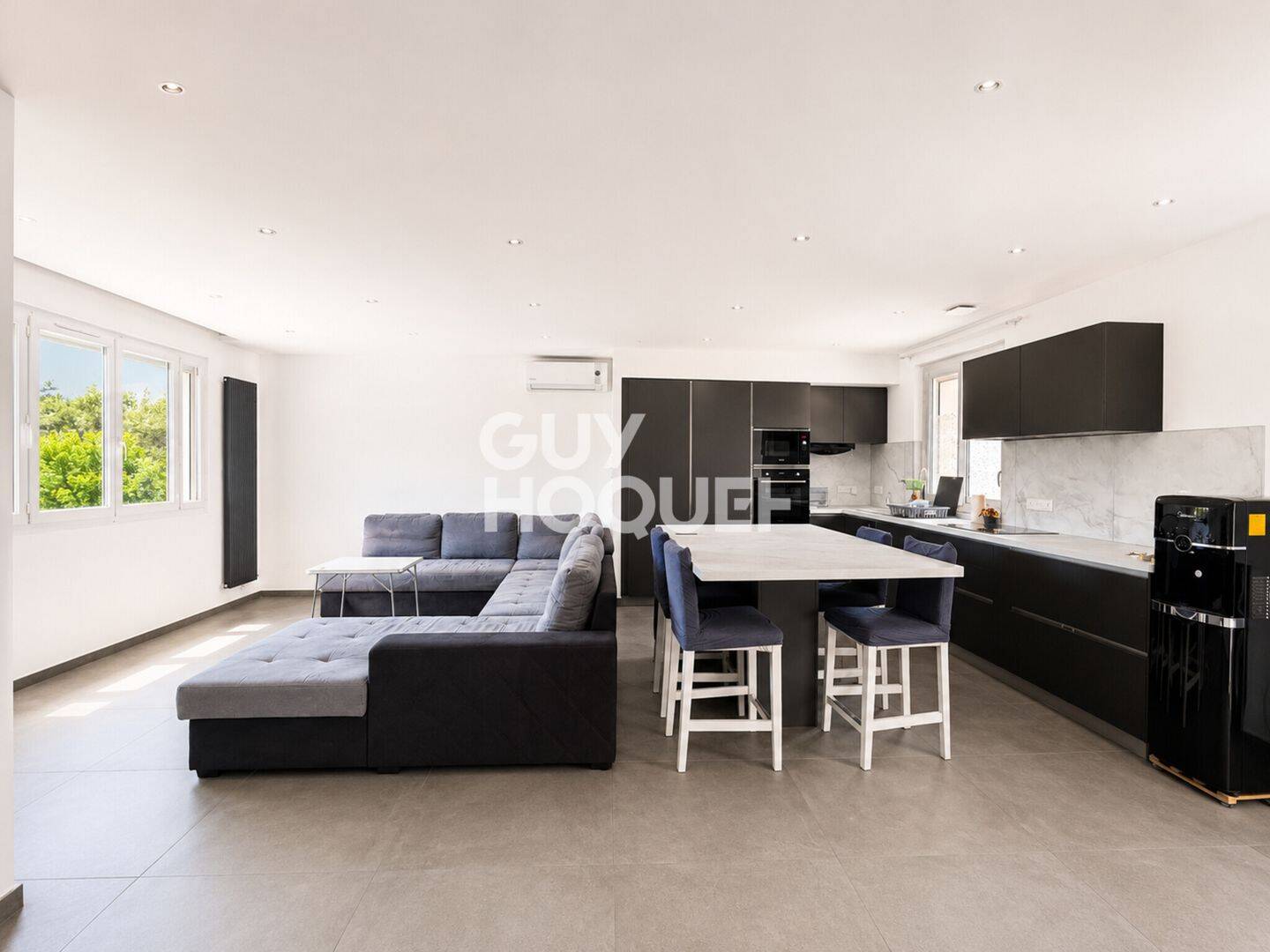 Maison 7 pièces 151 m² · à Vaulx-en-Velin · 151 m² · 395 000 €