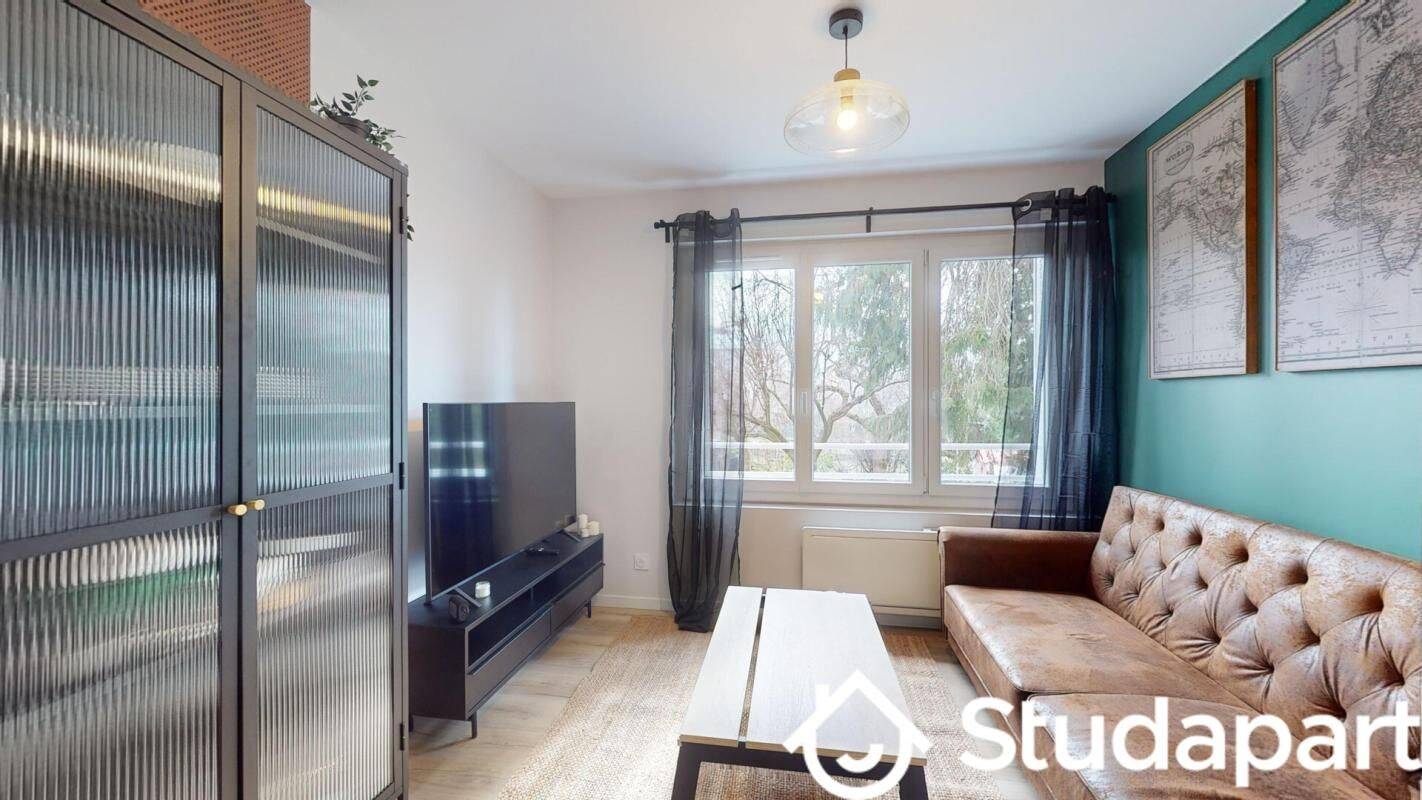 1 pièce 9 m² · à Clermont-Ferrand · 9 m² · 445 €