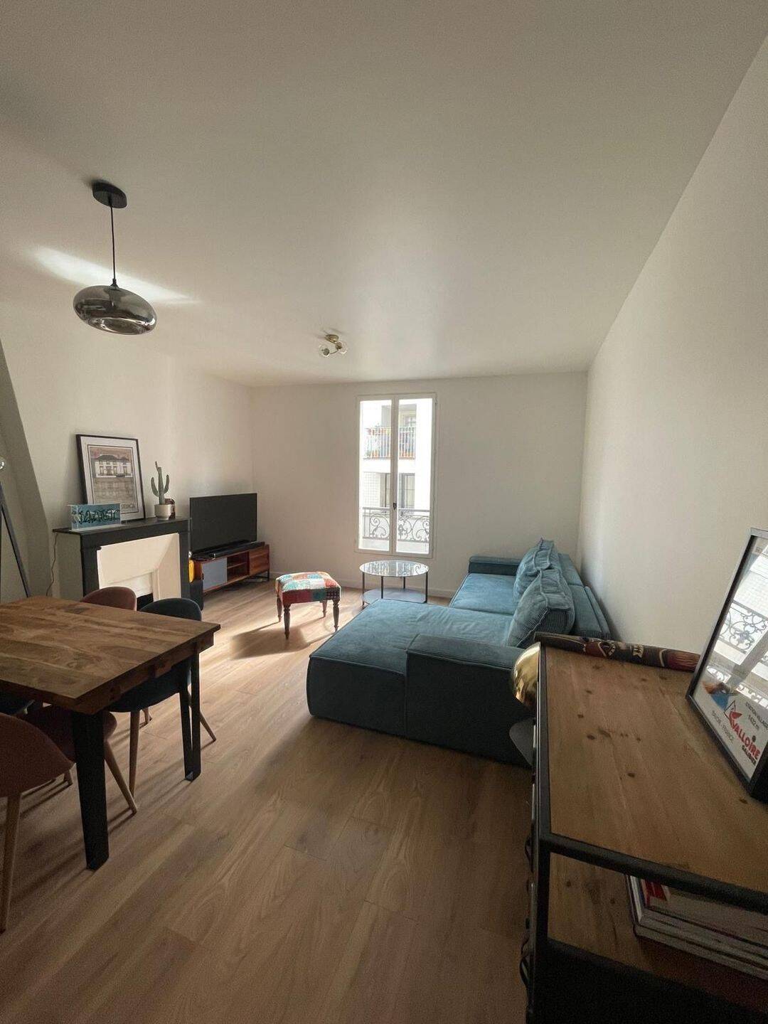 Appartement 3 pièces 57 m² · à Paris 20ème Arrondissement · 57 m² · 2 190 €
