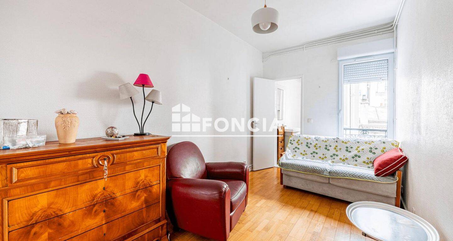 Appartement 2 pièces 36 m² · à Paris 15ème Arrondissement · 35,8 m² · 368 000 €